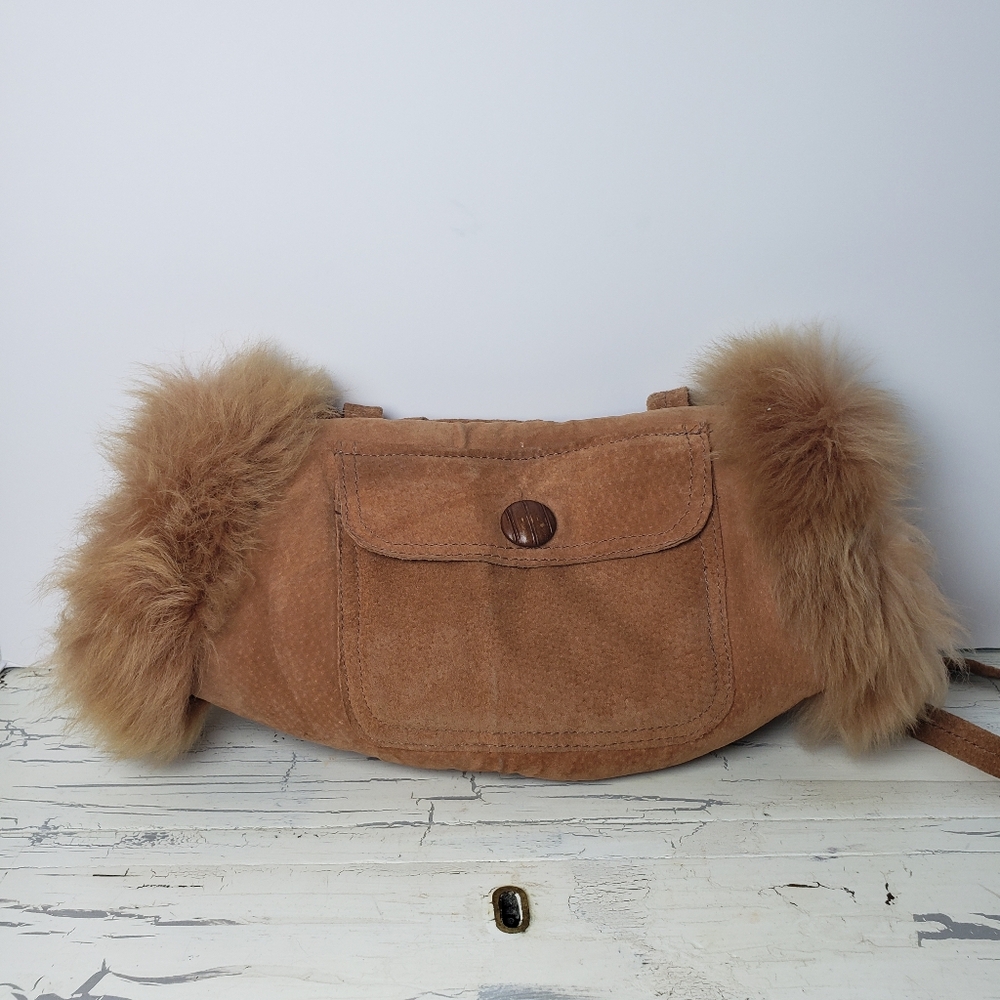 Native American Embroidered Leather Crossbody-style Fringe Laced Handwarmer Bag - Picture 10 of 12